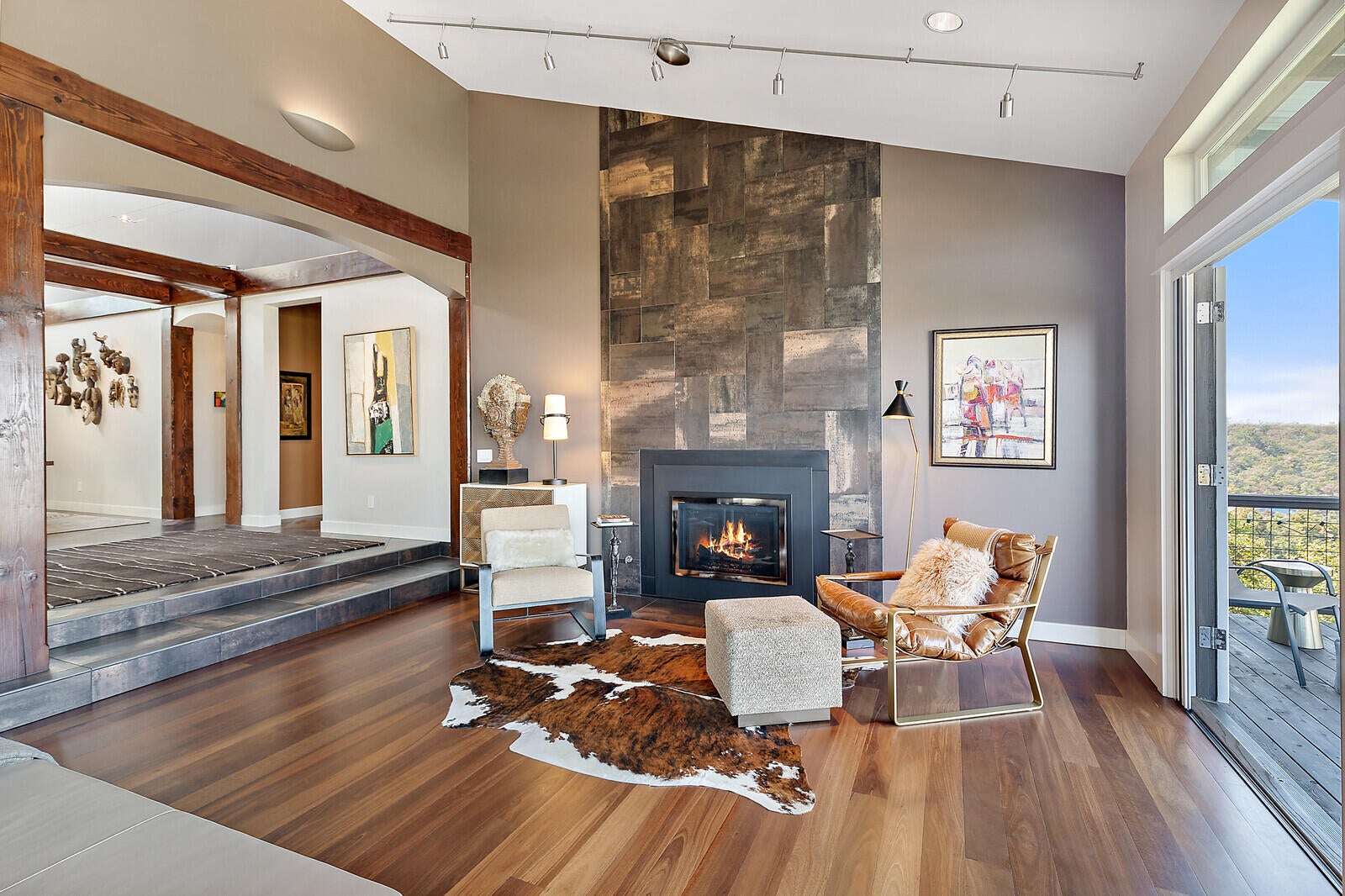 Living room with gas fireplace