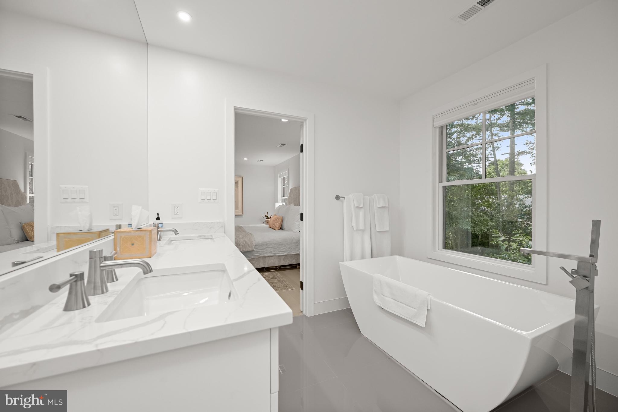 5605 Overlea Road Bethesda, MD 20816 - Photo 33 of 53 The ensuite Primary Bath