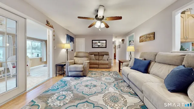 $719,000 | 22 Hollywood Avenue, Milford, CT 06460