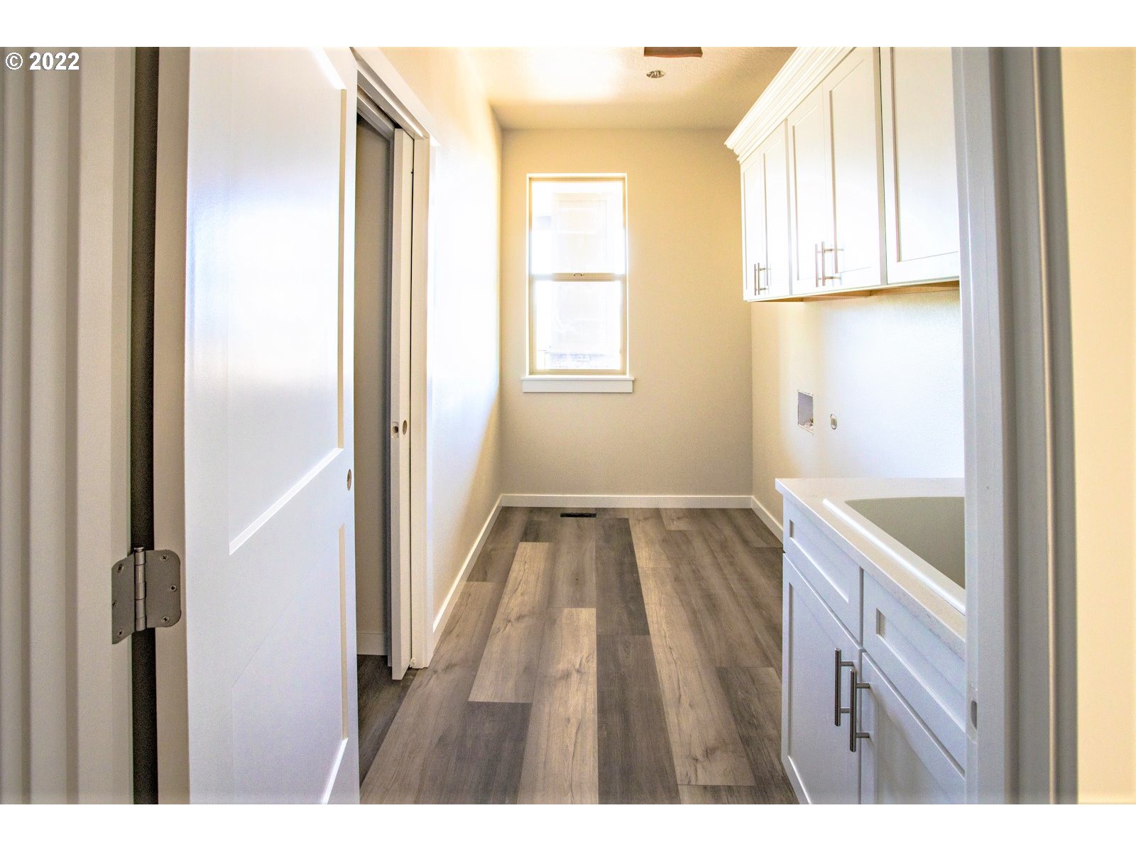 959 South 66th Place Springfield, OR 97478 - Photo 12 of 14 Gallery Image 12
