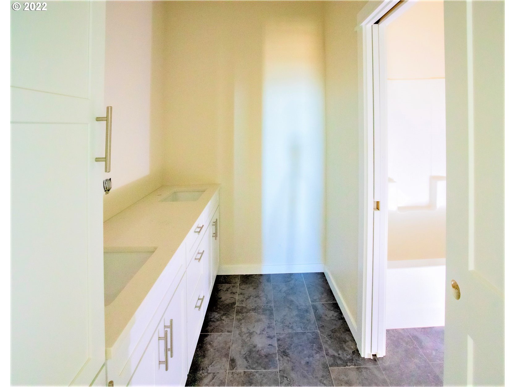 959 South 66th Place Springfield, OR 97478 - Photo 10 of 14 Gallery Image 10