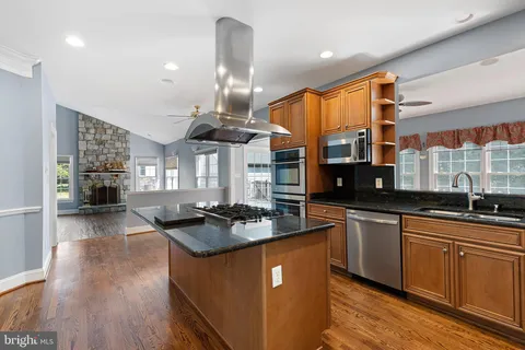 $809,000 | 434 Spring Hollow Drive, Middletown, DE 19709