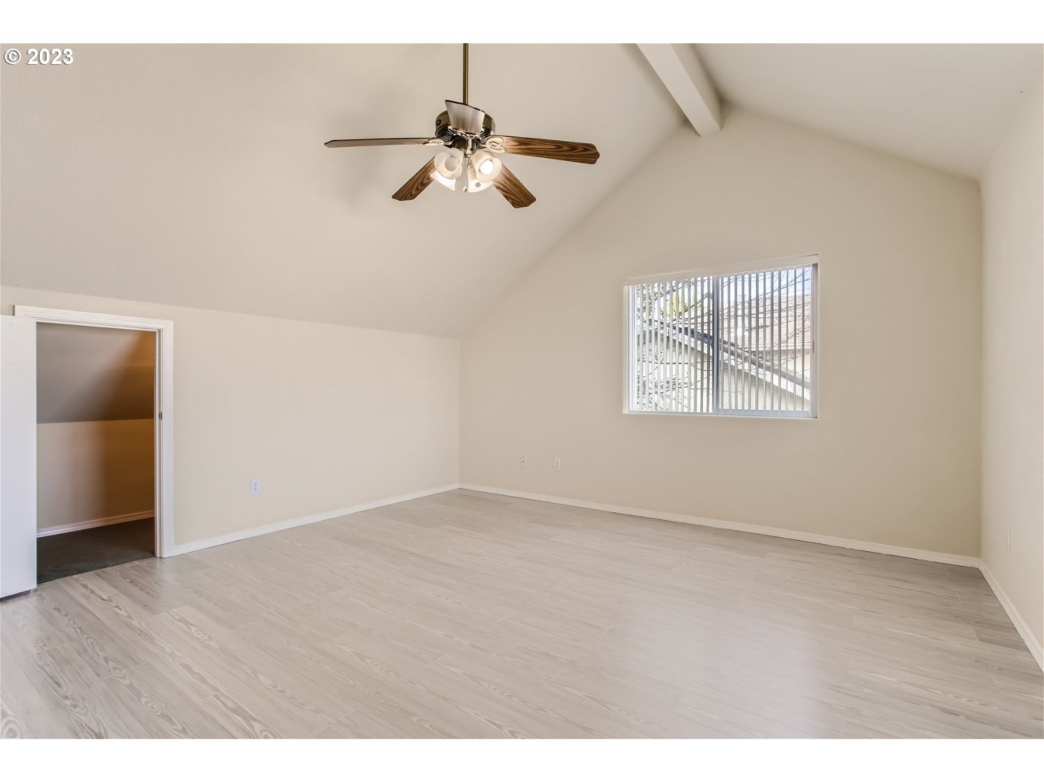 712 Northeast Mariners Loop Portland, OR 97211 - Photo 21 of 28