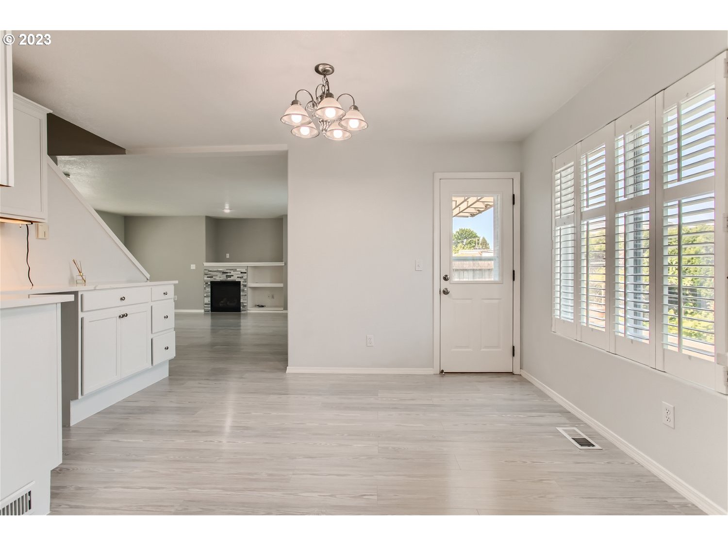 712 Northeast Mariners Loop Portland, OR 97211 - Photo 7 of 28