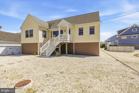 $725,000 | 159 Morris Boulevard, Manahawkin, NJ 08050