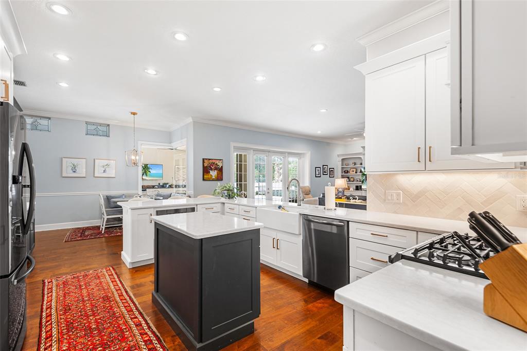 902 Hanover Way Lakeland, FL 33813 - Photo 22 of 61