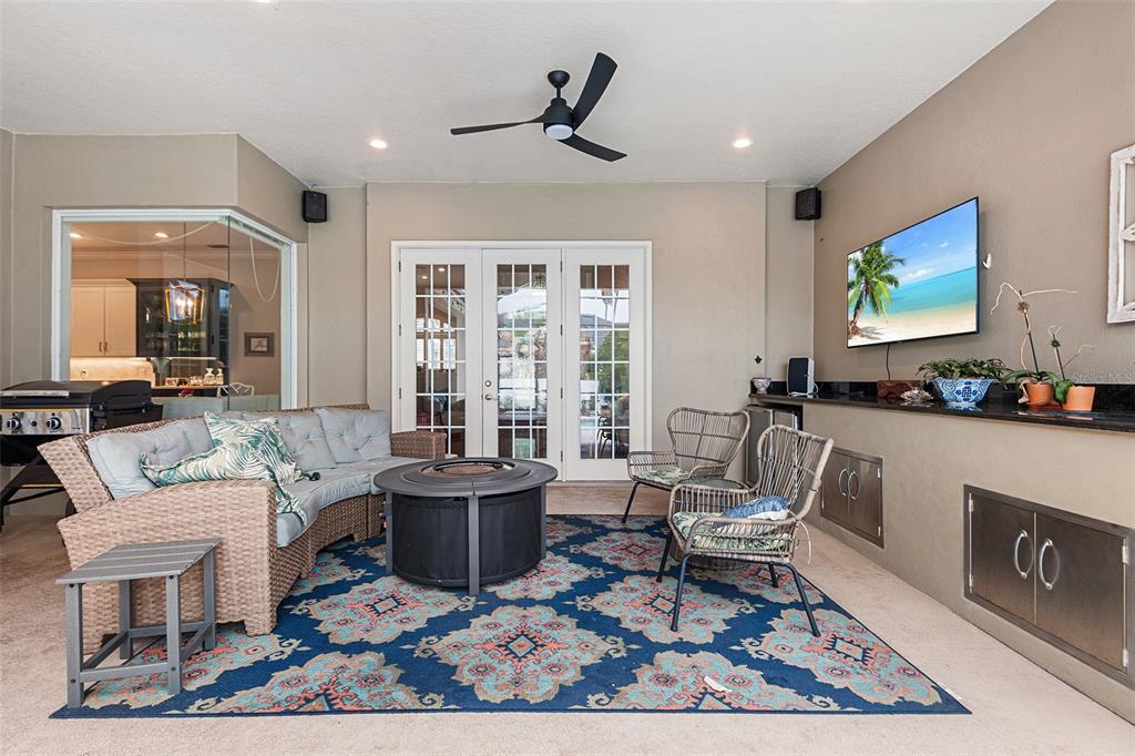 902 Hanover Way Lakeland, FL 33813 - Photo 6 of 61