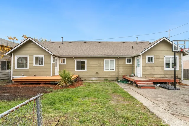 $543,700 | 1408-1410 South 39th Street, Tacoma, WA 98418