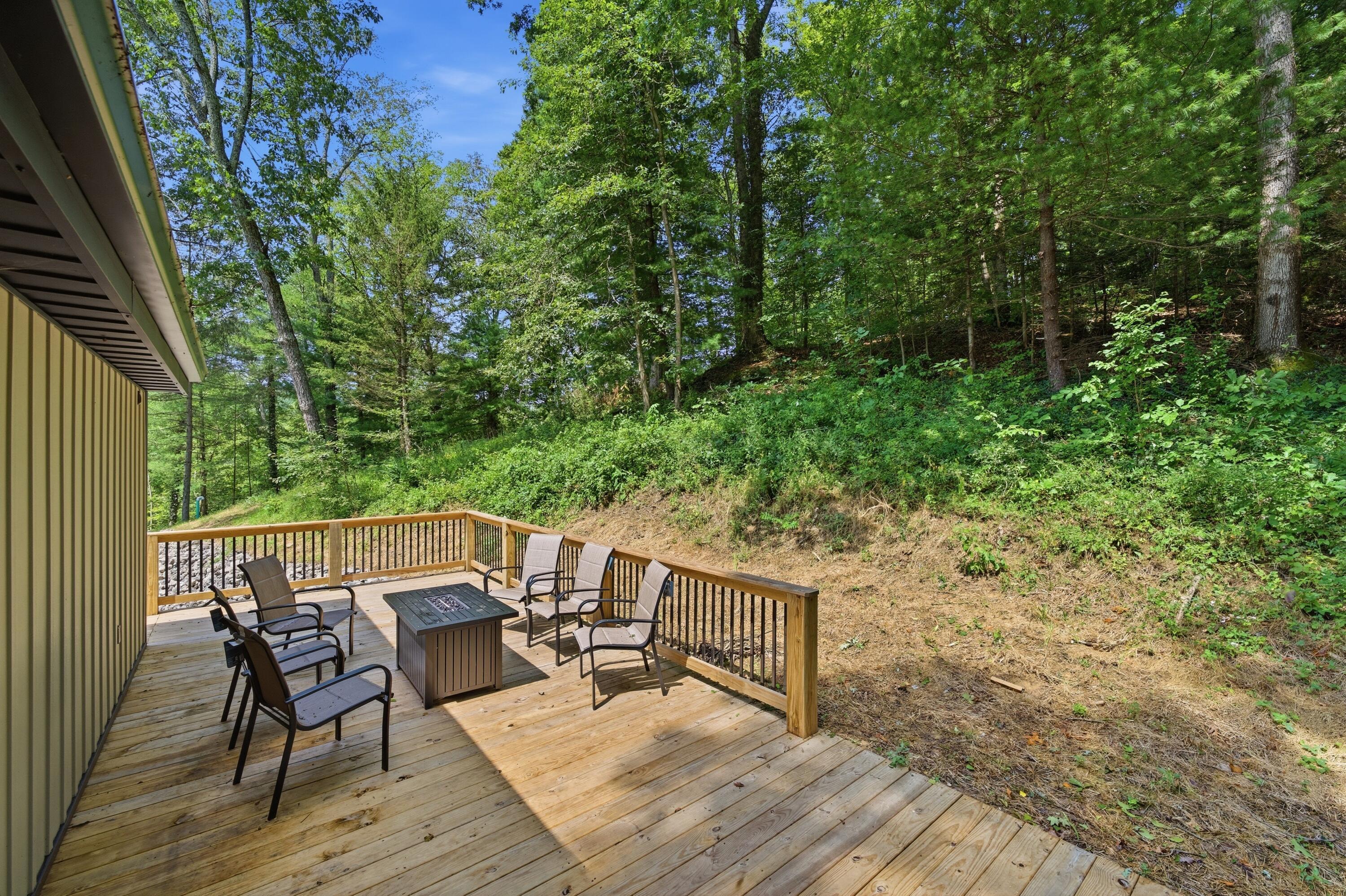31799 Wheelabout Road McArthur, OH 45651 - Photo 20 of 27 Deck4