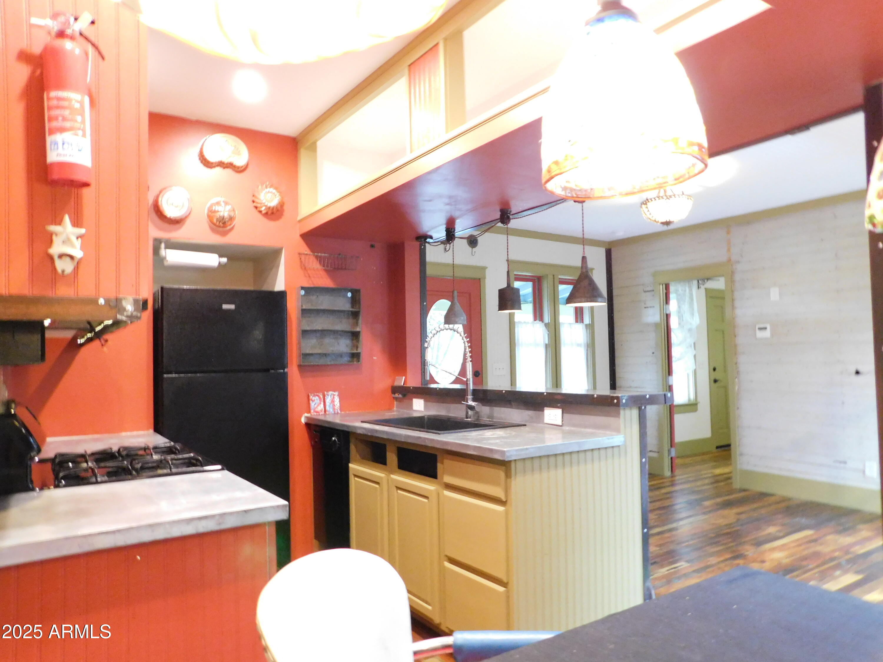 21 Temby Avenue Bisbee, AZ 85603 - Photo 11 of 71