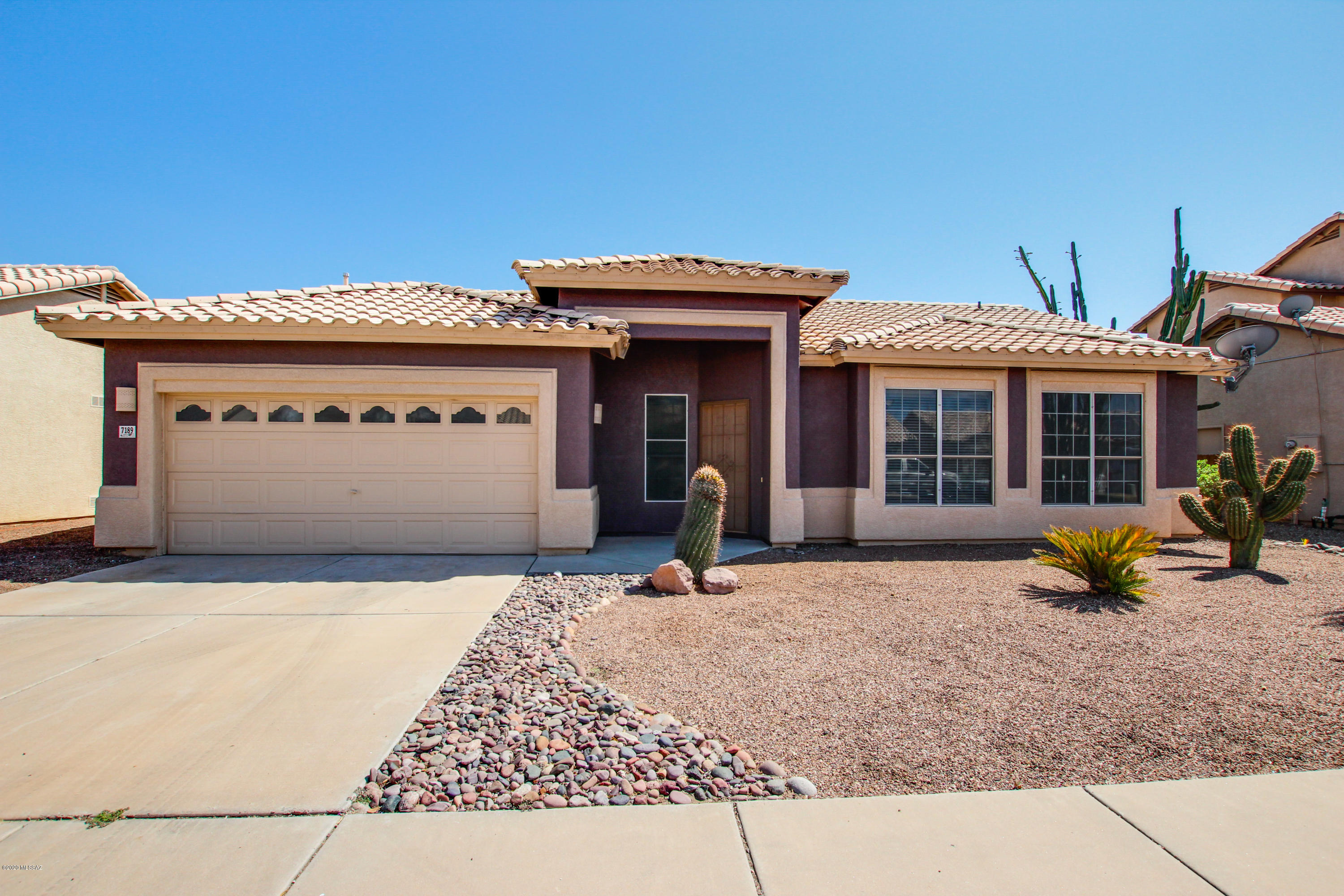 7189 West Rivulet Drive Tucson, AZ 85743 - Photo 1 of 15