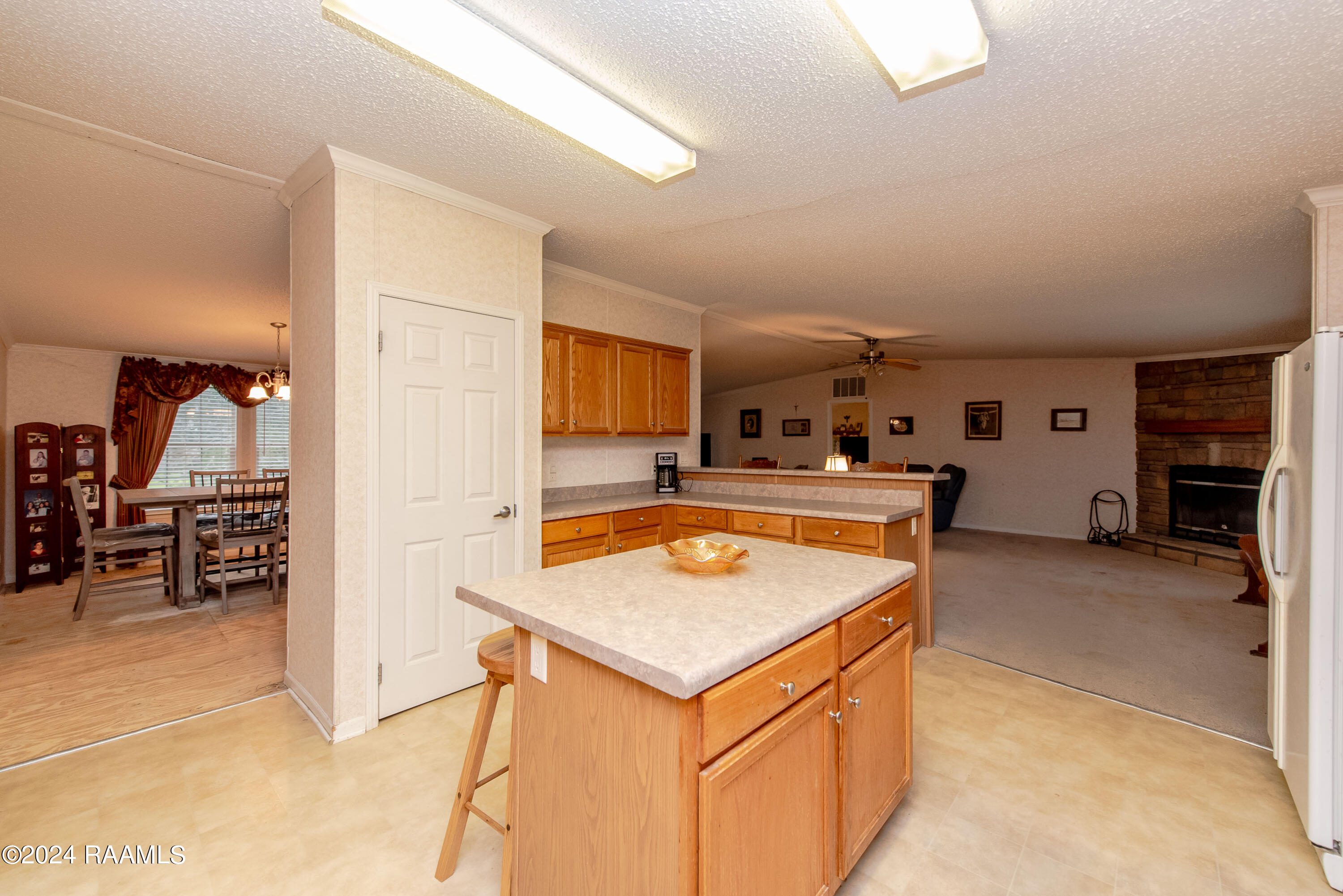 1715 Savoy Road Youngsville, LA 70592 - Photo 15 of 37 Kitchen