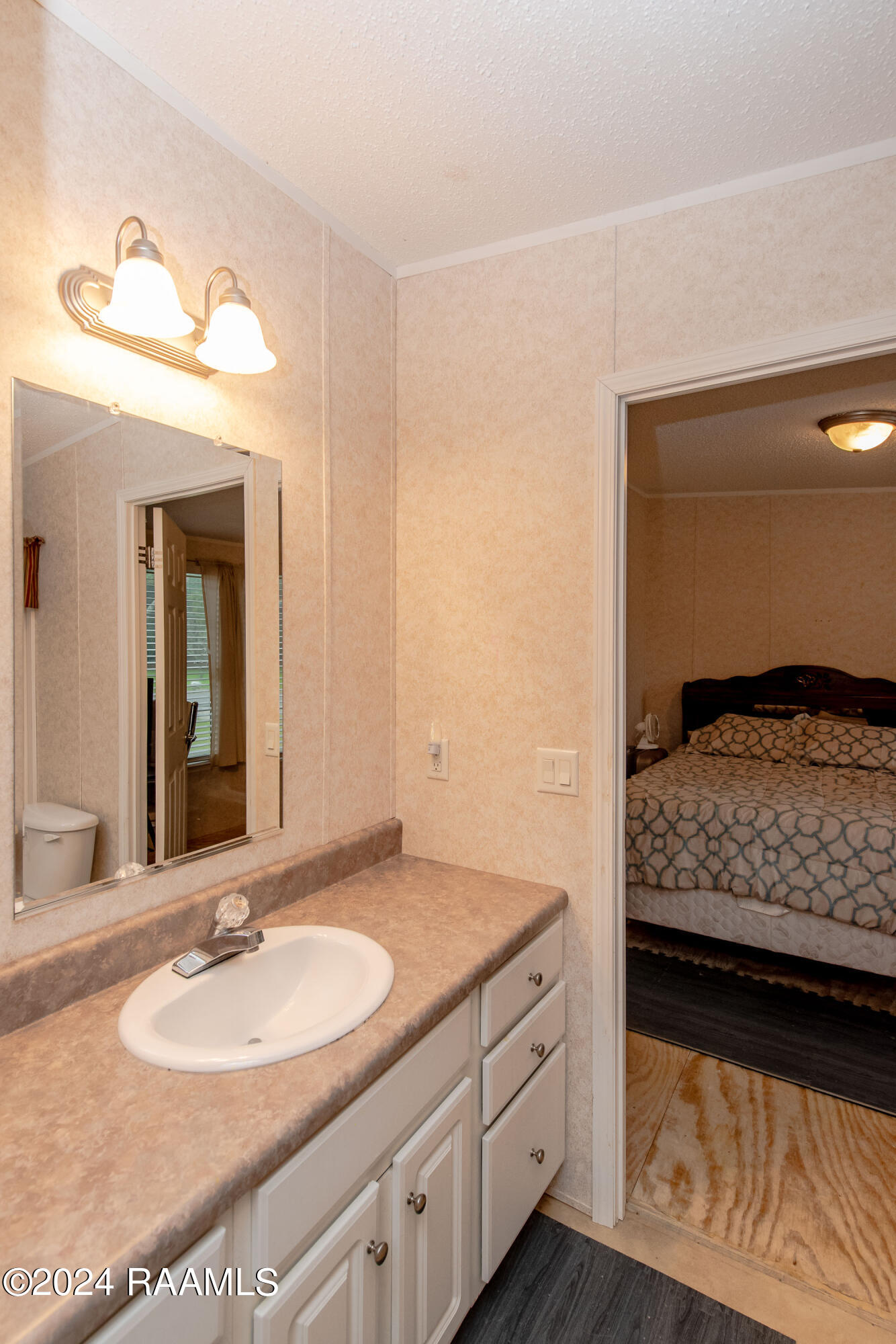 1715 Savoy Road Youngsville, LA 70592 - Photo 23 of 37 Spare Bathroom