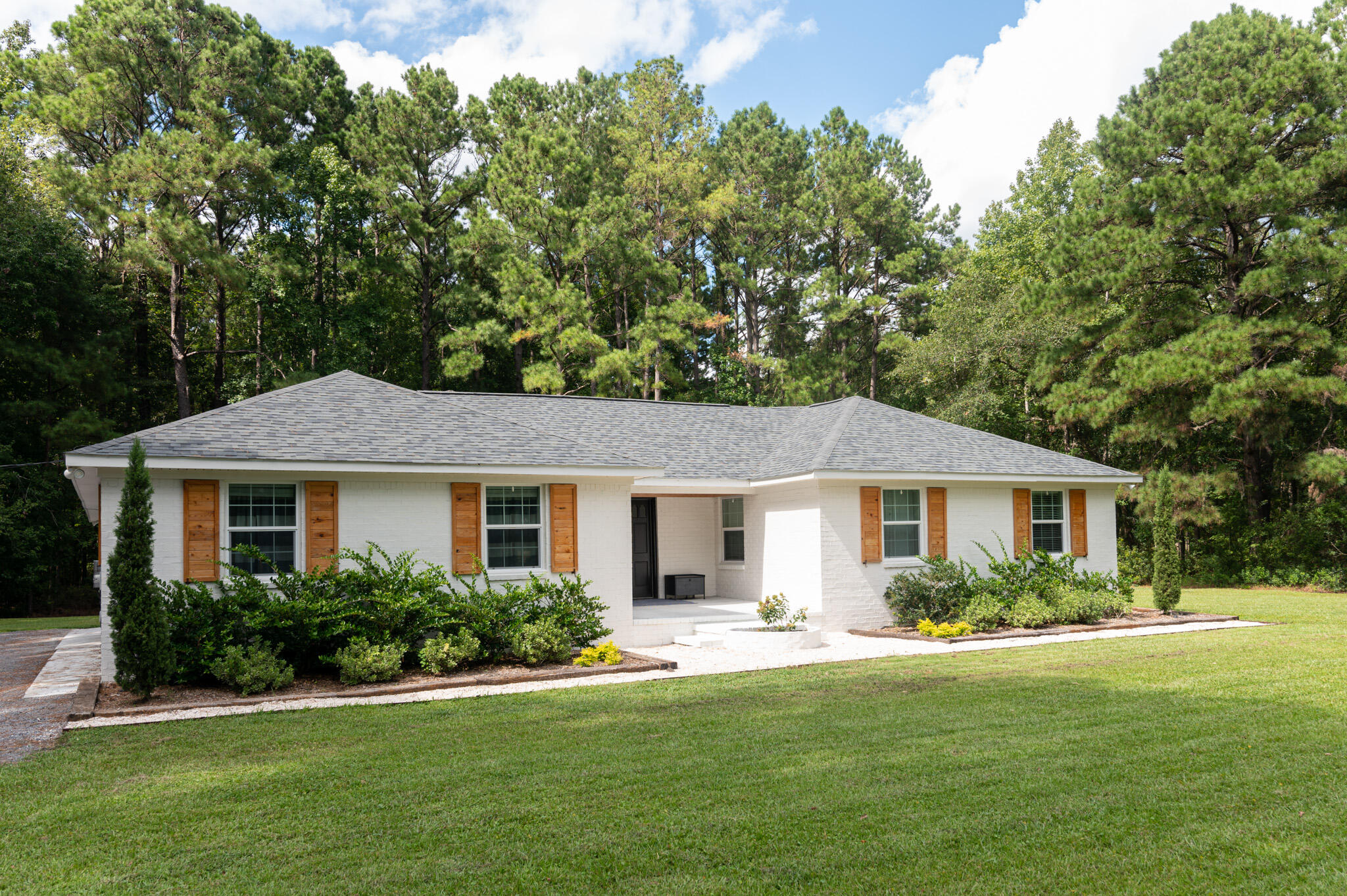 3134 Alvan Road Johns Island, SC 29455 - Photo 2 of 37 MOD_7920