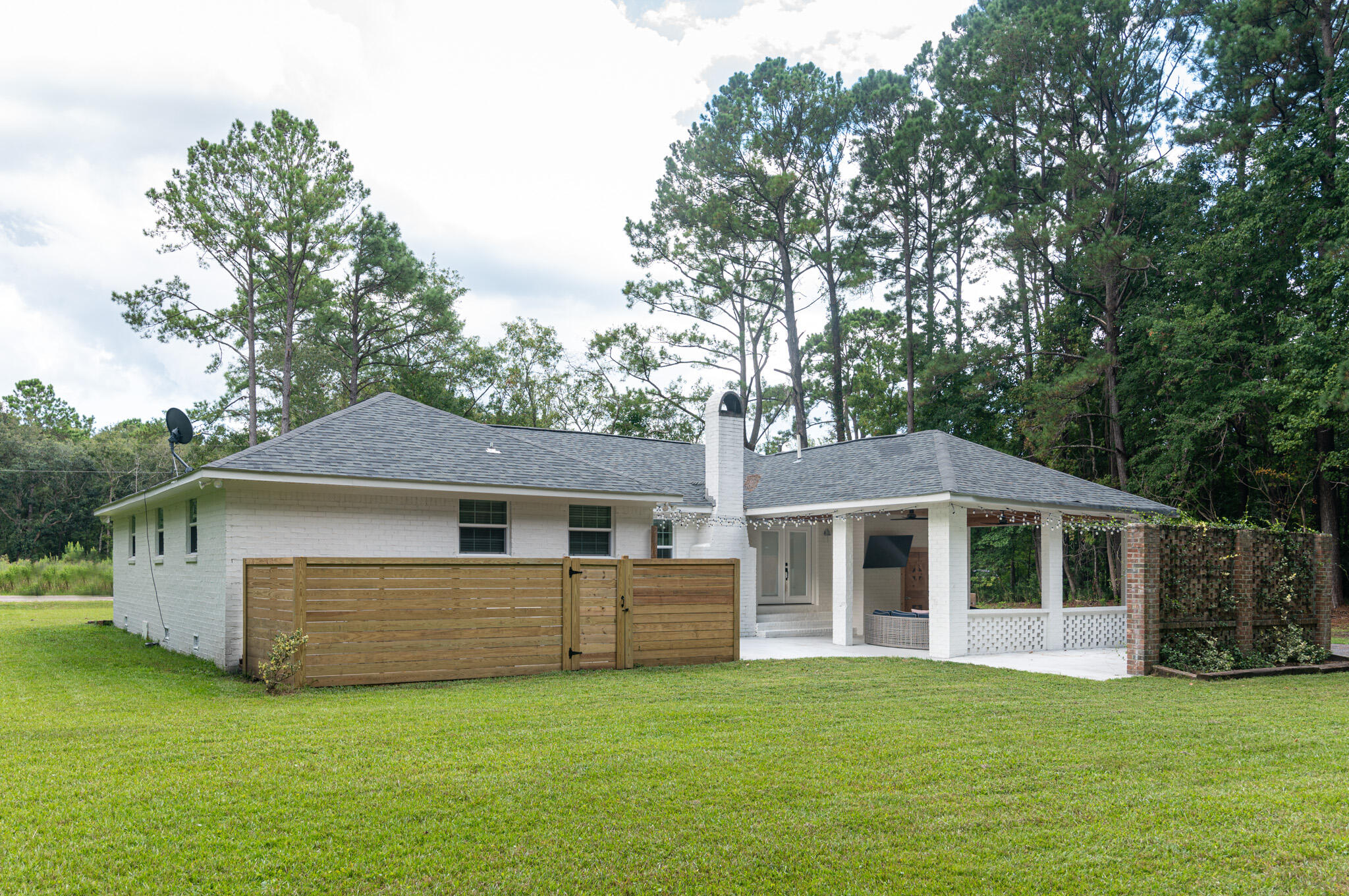 3134 Alvan Road Johns Island, SC 29455 - Photo 10 of 37 MOD_7936-Edit