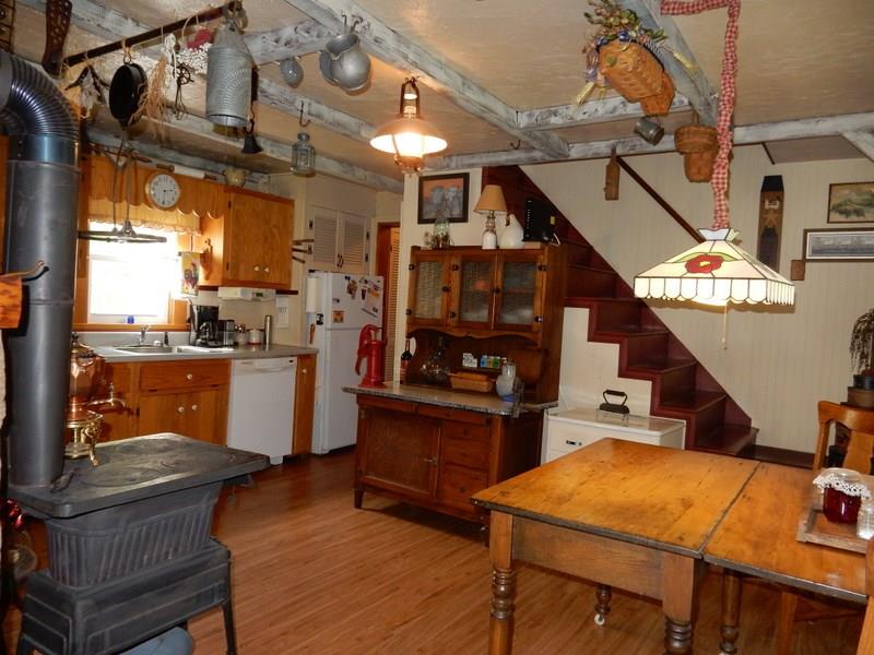 5580 Edwards Road Murrysville, PA 15668 - Photo 9 of 15 Gallery Image 9