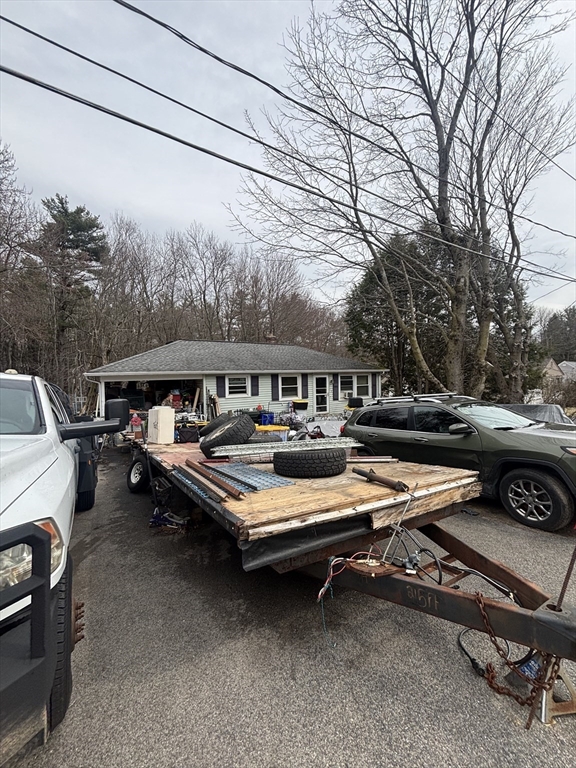 7 Wildwood Road Holden, MA 01520 - Photo 2 of 2