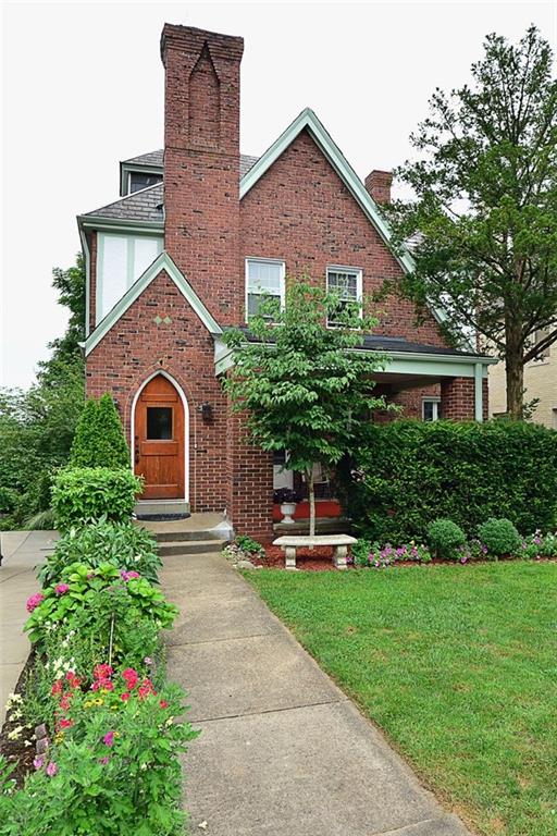 913 Wellesley Road Pittsburgh, PA 15206 - Photo 2 of 23 Gallery Image 2