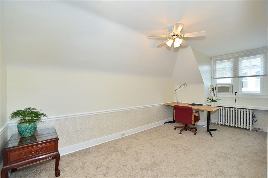 913 Wellesley Road Pittsburgh, PA 15206 - Photo 17 of 23 Gallery Image 17