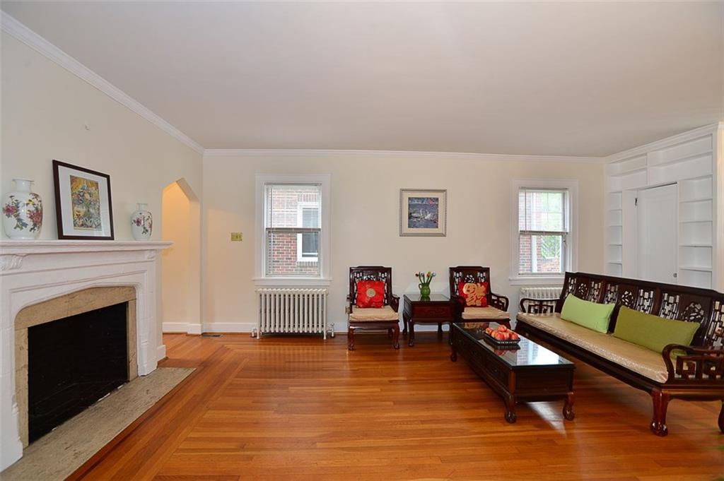 913 Wellesley Road Pittsburgh, PA 15206 - Photo 5 of 23 Gallery Image 5