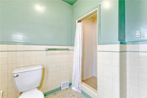 $285,000 | 1532 California Avenue, White Oak, PA 15131
