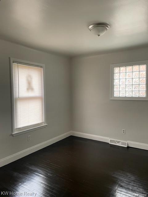 15860 Rutherford Street Detroit, MI 48227 - Photo 10 of 12