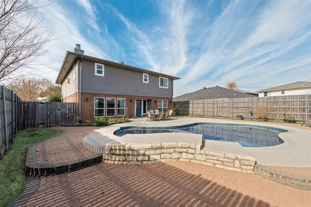 $3,500 | 6902 Kara Place, North Richland Hills, TX 76182