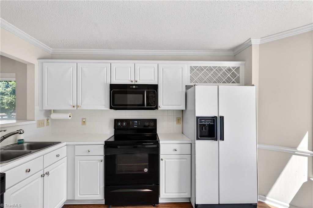 3401 Timberwolf Avenue High Point, NC 27265 - Photo 19 of 42