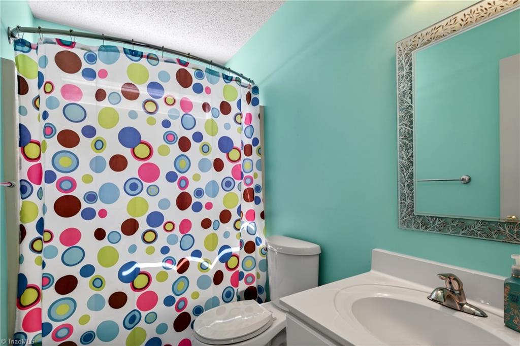 3401 Timberwolf Avenue High Point, NC 27265 - Photo 34 of 42