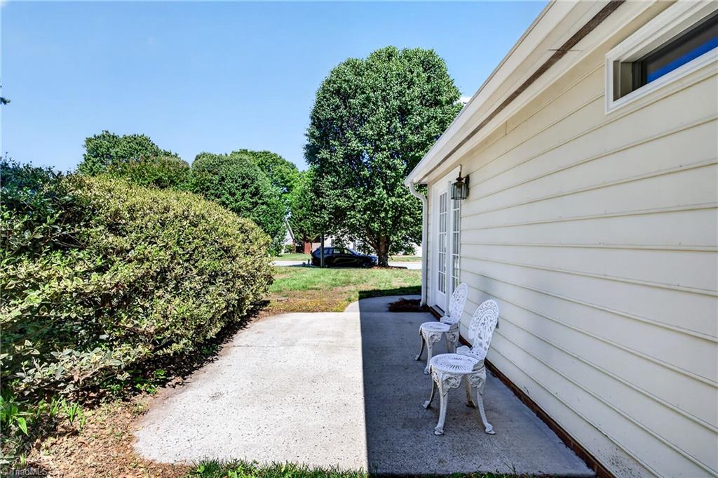 3401 Timberwolf Avenue High Point, NC 27265 - Photo 40 of 42