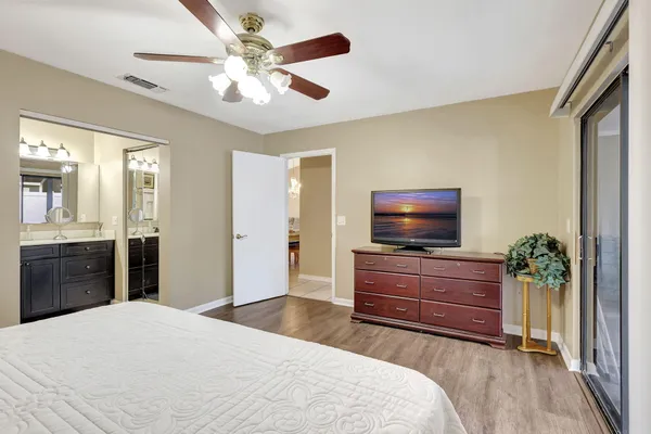 $3,100 | 602 Lakewood Drive, Unit 14C, Jupiter, FL 33458