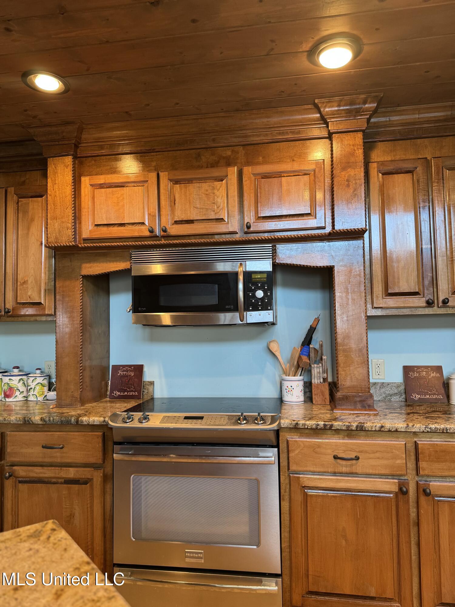 966 Highway 569 Ferriday, LA 71334 - Photo 3 of 24 IMG_0806