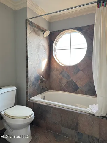 $465,000 | 966 Highway 569, Ferriday, LA 71334