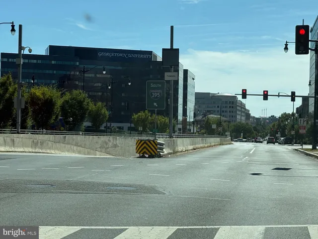 $919,000 | 400 Massachusetts Avenue Northwest, Unit 1214, Washington, DC 20001