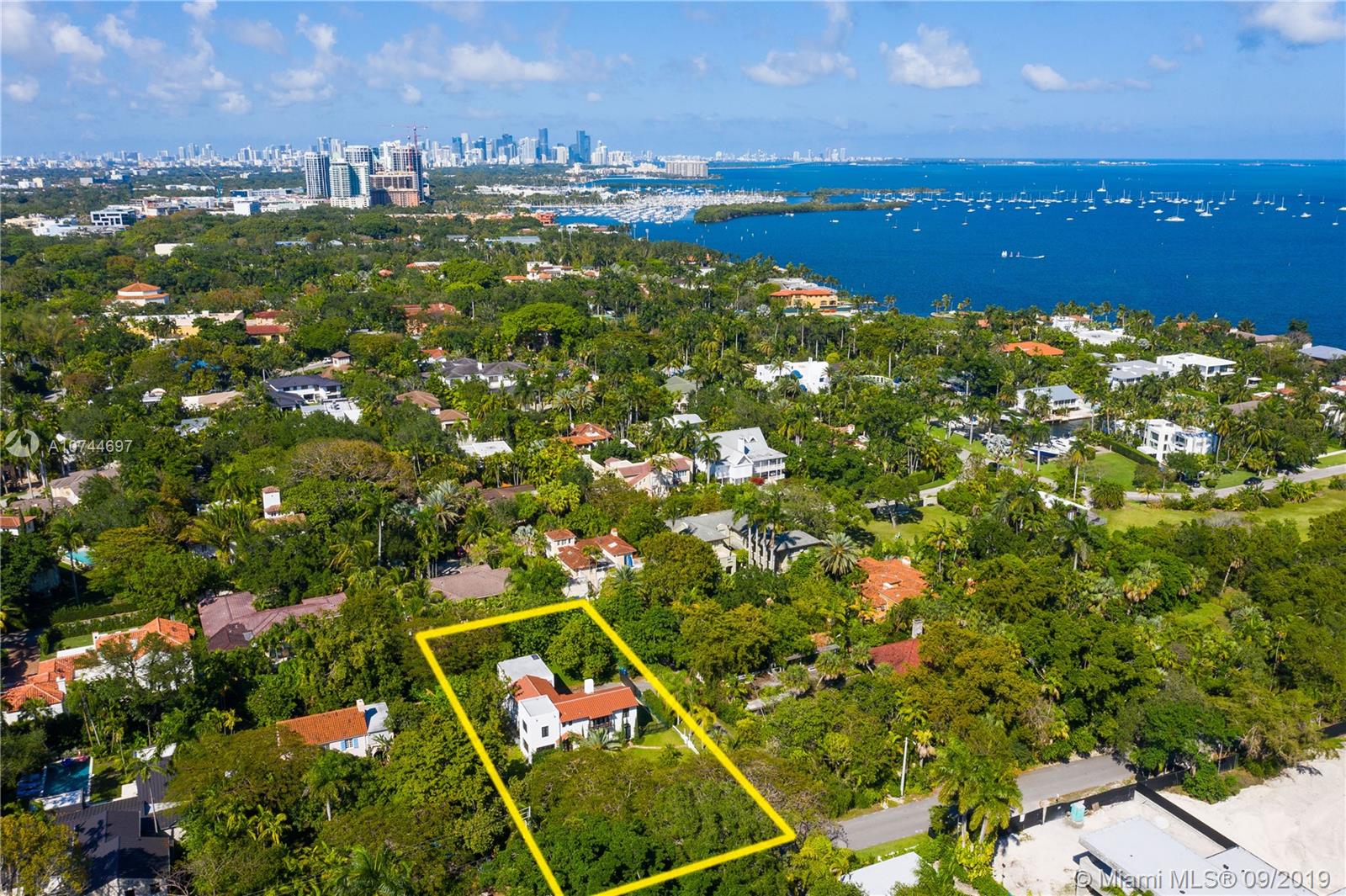 3529 St Gaudens Road Miami, FL 33133 - Photo 2 of 41 Gallery Image 2