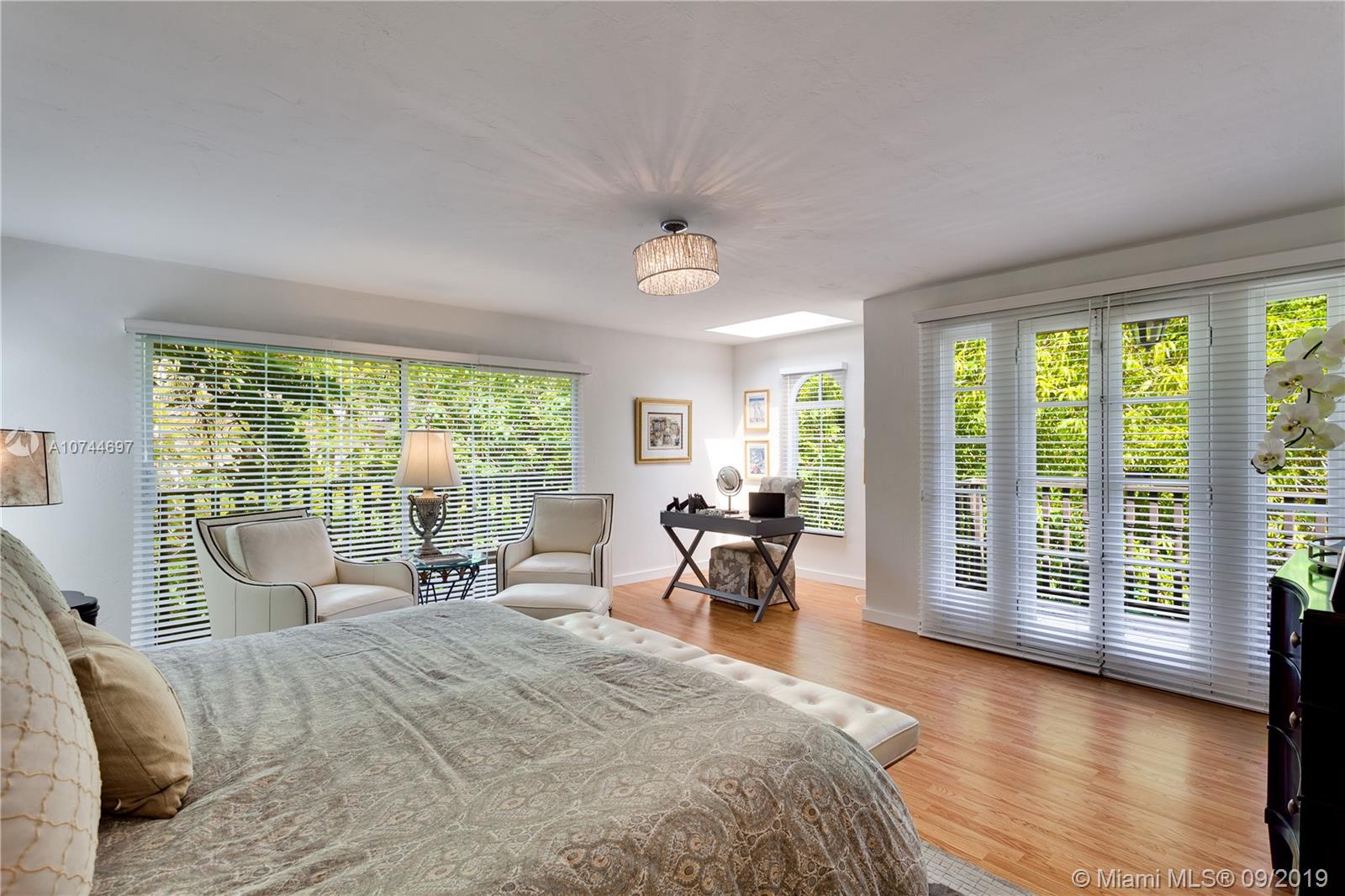 3529 St Gaudens Road Miami, FL 33133 - Photo 5 of 41 Gallery Image 5