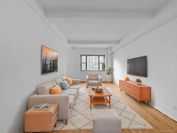 $2,750 | 3616 Henry Hudson Parkway, Unit 1FN | Central Riverdale