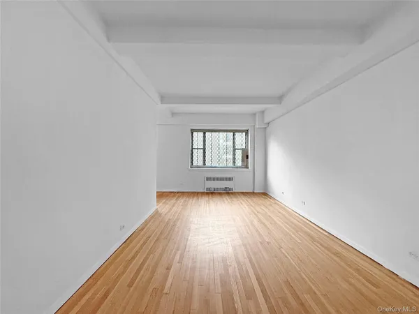 $2,750 | 3616 Henry Hudson Parkway, Unit 1FN | Central Riverdale