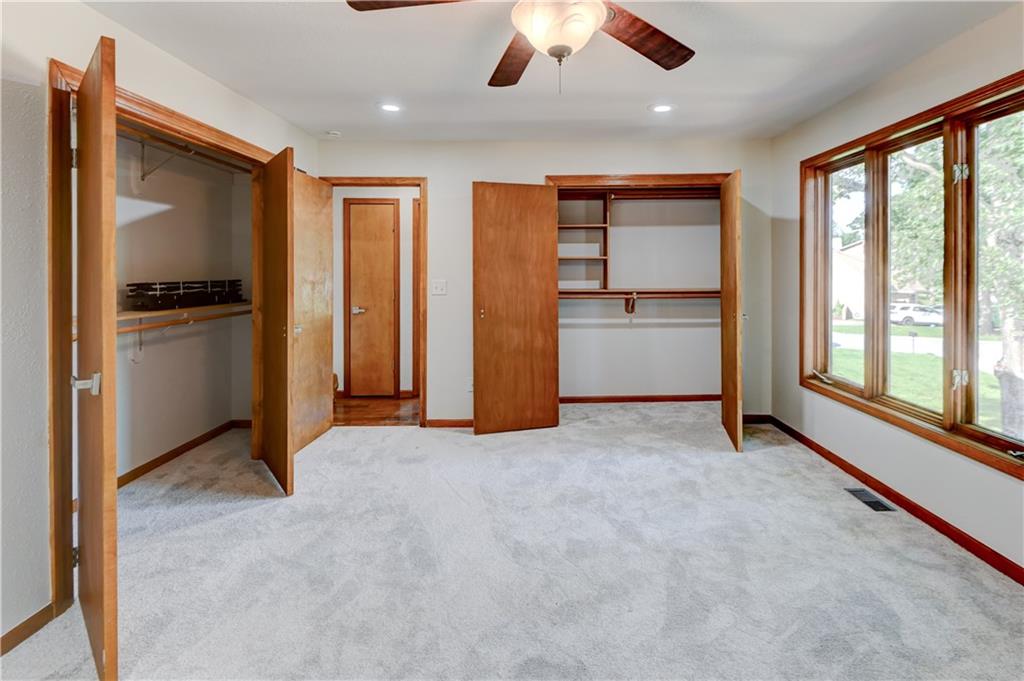 1103 Brookside Place Raymore, MO 64083 - Photo 31 of 93