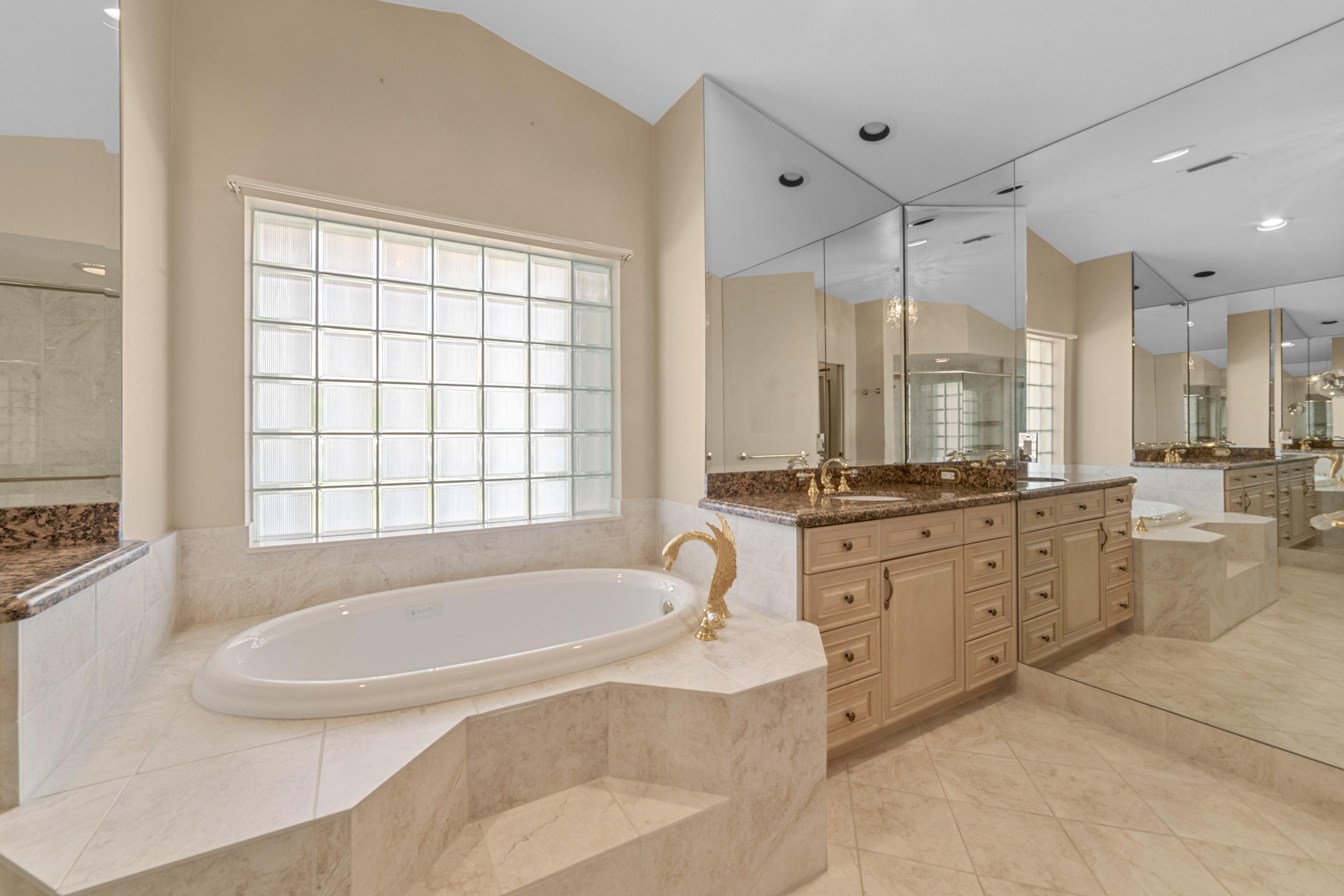 6310 Brava Way Boca Raton, FL 33433 - Photo 15 of 34 6310 Brava Way Boca Raton-16