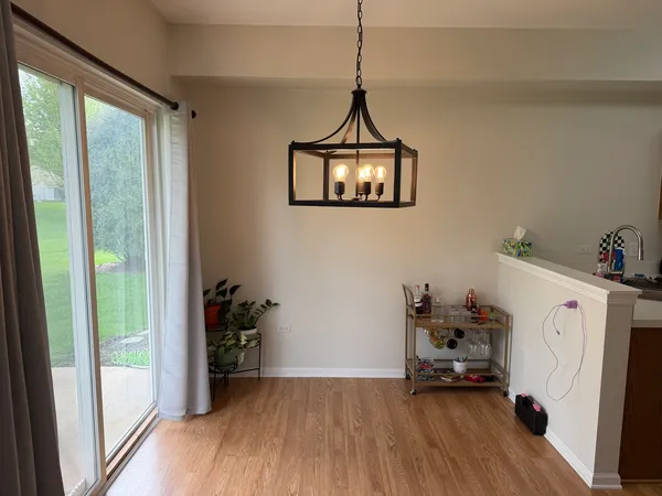 $2,100 | 3129 Ollerton Avenue, Unit 3129, Aurora, IL 60502