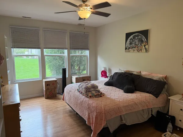 $2,100 | 3129 Ollerton Avenue, Unit 3129, Aurora, IL 60502