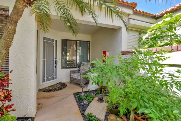 $3,950 | 705 Sea Oats Drive, Unit C4, Juno Beach, FL 33408