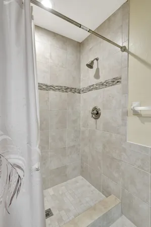 $3,950 | 705 Sea Oats Drive, Unit C4, Juno Beach, FL 33408