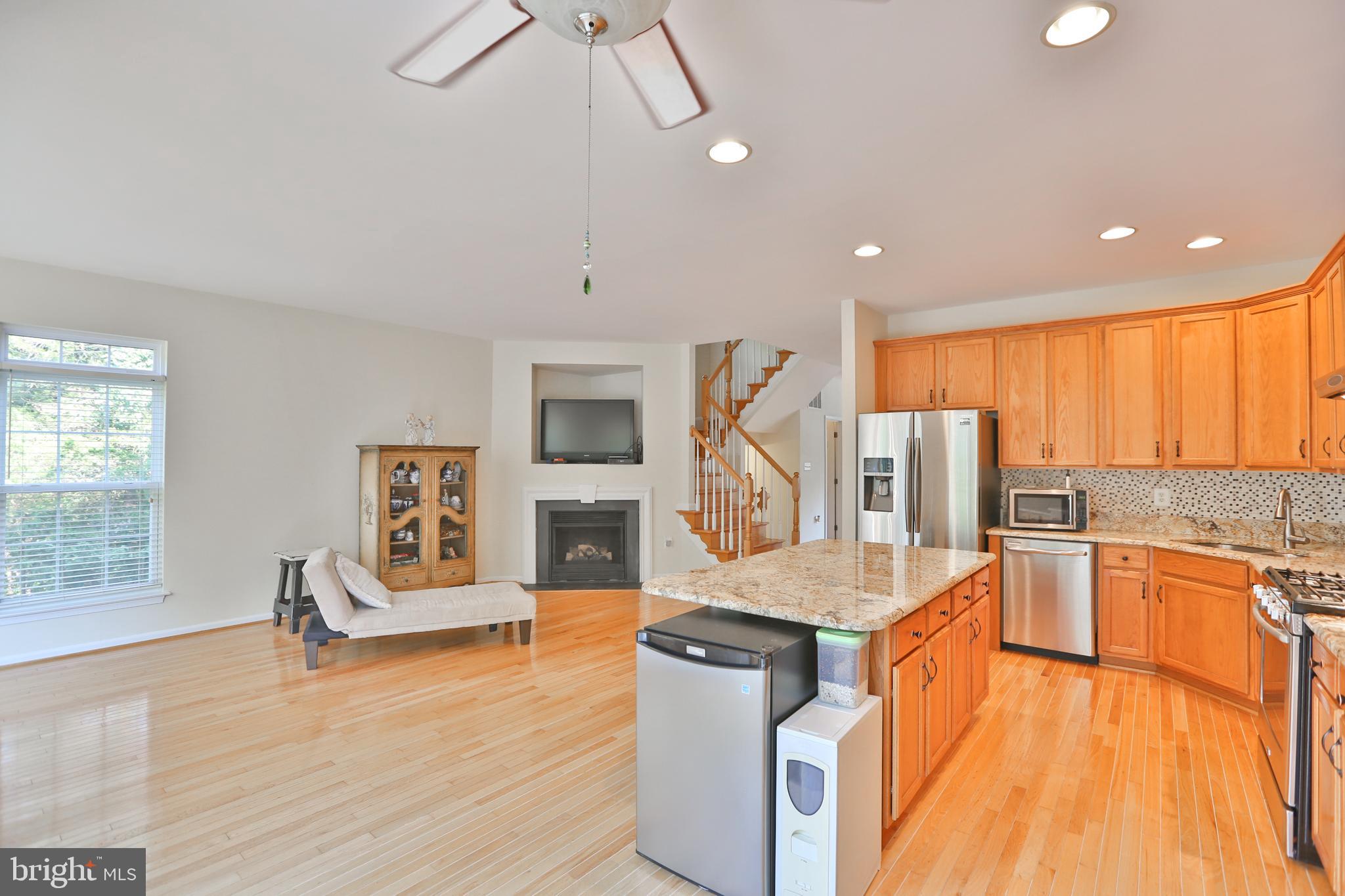 7302 Hampton Manor Place Springfield, VA 22150 - Photo 11 of 42