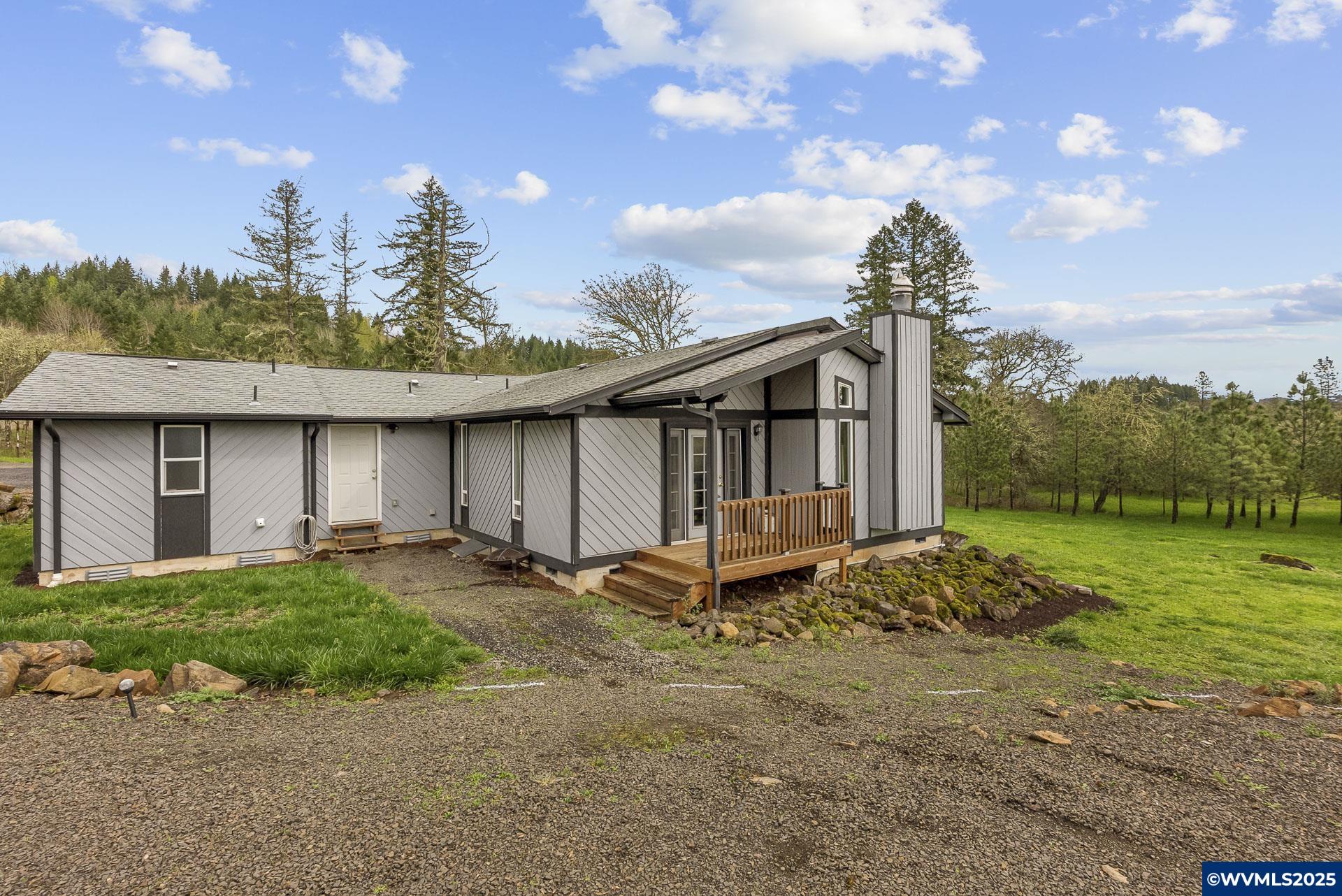 31958 Weldon Road Lebanon, OR 97355 - Photo 1 of 32