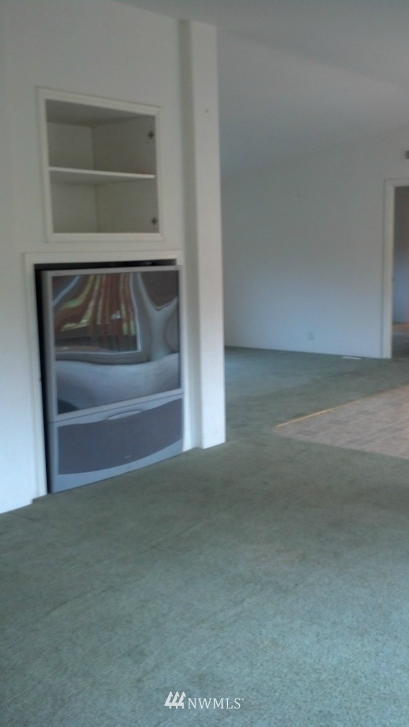90 Ross Road Oakville, WA 98568 - Photo 12 of 15 Gallery Image 12