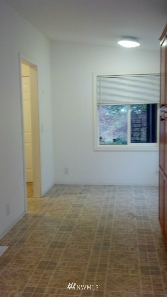 90 Ross Road Oakville, WA 98568 - Photo 4 of 15 Gallery Image 4
