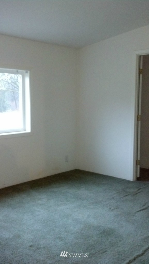 90 Ross Road Oakville, WA 98568 - Photo 9 of 15 Gallery Image 9