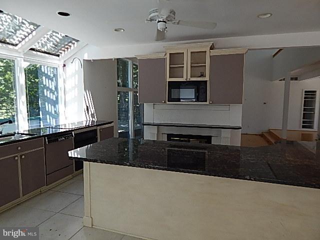 2824 Broadview Terrace Annapolis, MD 21401 - Photo 15 of 30 Kitchen